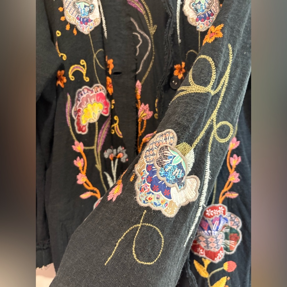 Johnny Was Biya TARIA APPLIQUE CARDIGAN - Picture 8 of 13